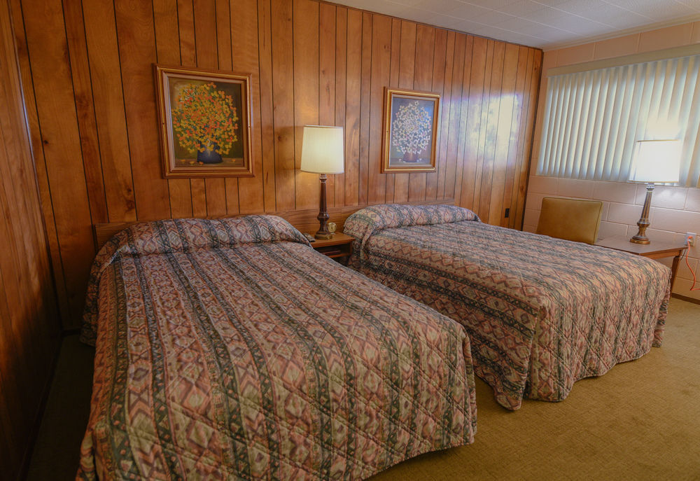Sunset Motel Moriarty Bagian luar foto